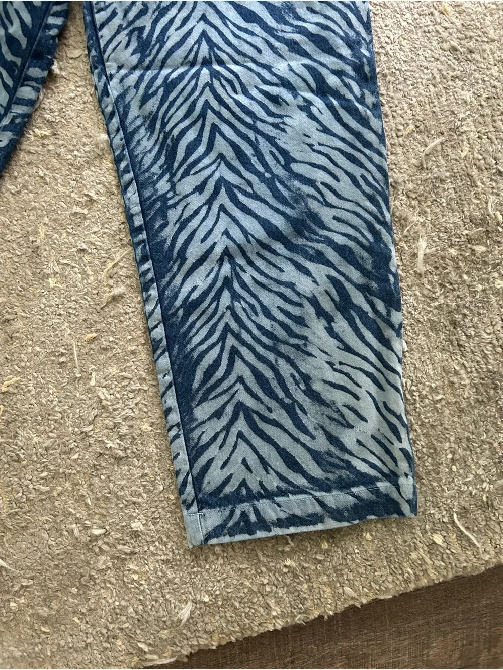 Big Bud Press Blue Denim Mid-Rise Trousers - Picture 3 of 9